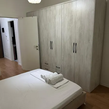 Te Brryli Apartment's Διαμέρισμα Τίρανα