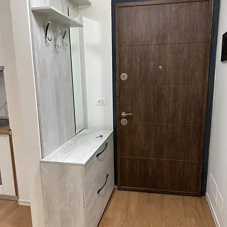 Διαμέρισμα Te Brryli Apartment's