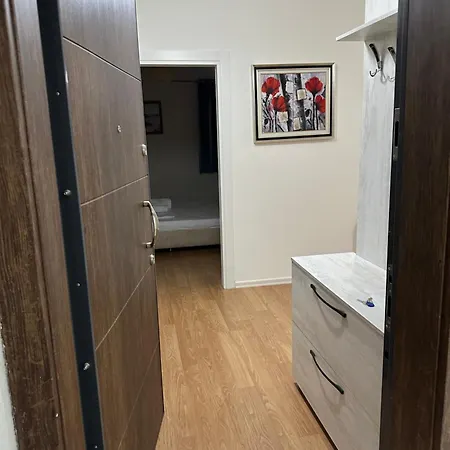 Διαμέρισμα Te Brryli Apartment's